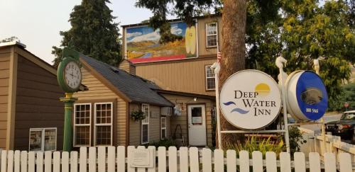 Фотография мини отеля Deep Water Inn