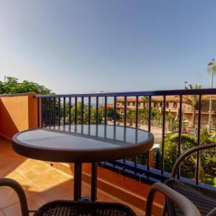 Фотографии гостевого дома
Duplex Meloneras with Free Wifi and private Garden