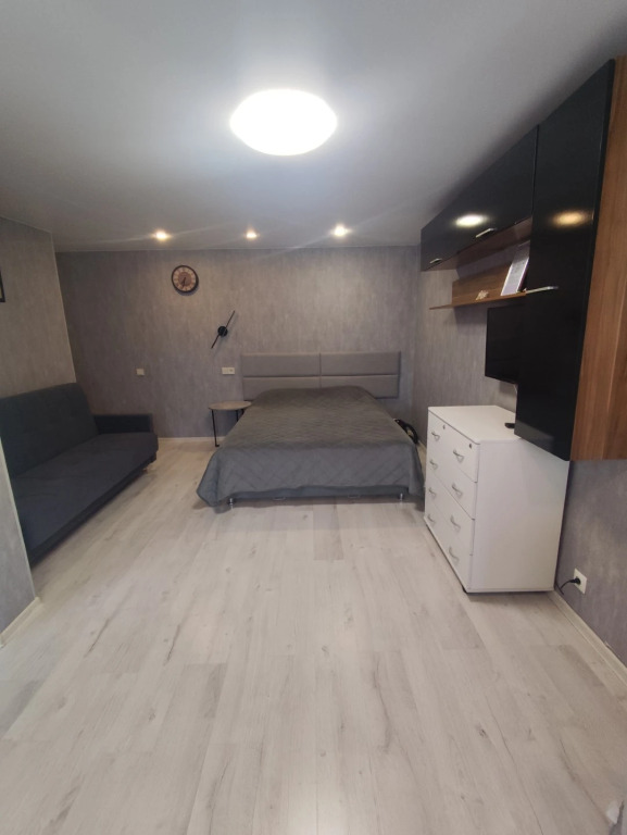 Фотография квартиры Квартира с балконом с WiFi и кондиционером в центре города на 3 этаже