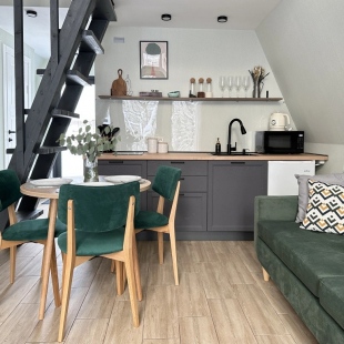 Фотография Коттеджа Частный Дом Афрейм с видом на лес №2