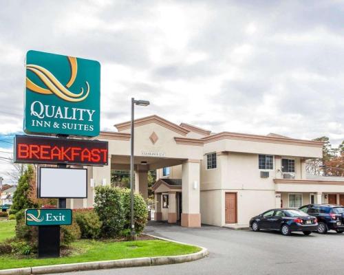 Фотография гостиницы Quality Inn & Suites Atlantic City Marina District