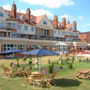 Фотографии гостиницы
The Royal Hotel