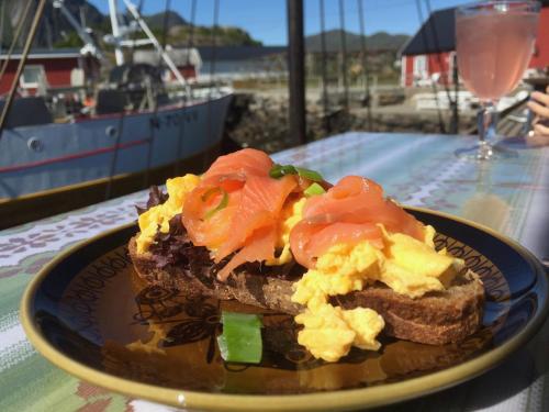 Фотографии гостевого дома
Salmon Lodge Lofoten