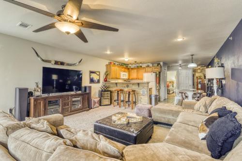 Фотография гостевого дома Hill Country River Condo