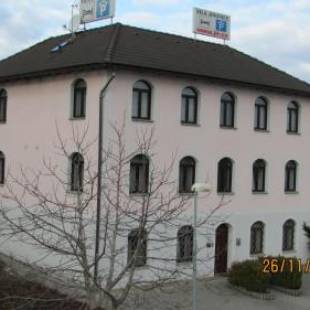 Фотографии гостевого дома
Villa Jinonice