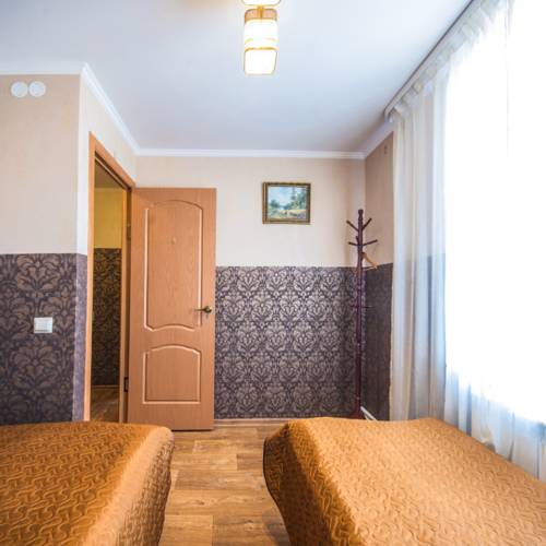 Фотографии гостевого дома
У стен Оптиной