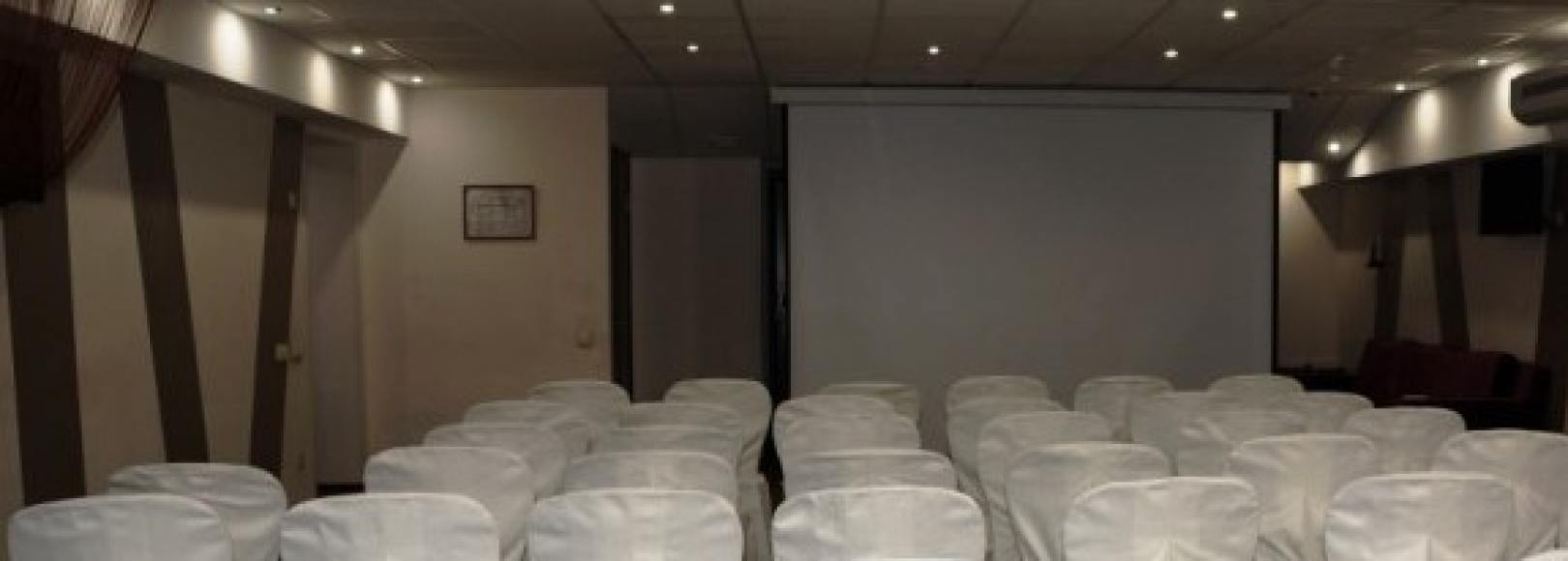 Фотография комнаты для переговоров Ореховый