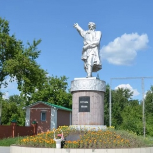 Фотография памятника Памятник Кузьме Минину