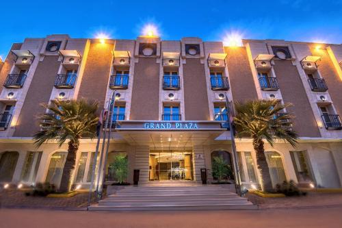 Фотография гостиницы Grand Plaza Hotel-Takhasosi Riyadh