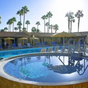 Фотографии гостиницы
Bungalows Los Almendros - Gay Exclusive