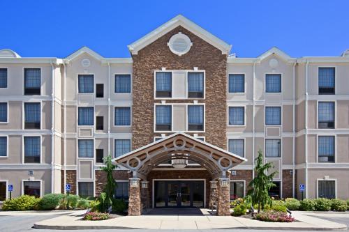 Фотография гостиницы Staybridge Suites Indianapolis-Airport, an IHG Hotel