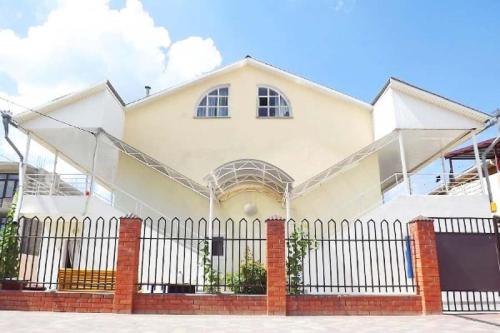 Фотографии гостевого дома 
            Аура