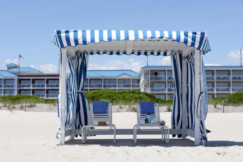 Фотография гостиницы La Mer Beachfront Resort