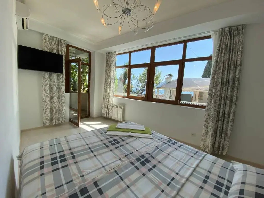 Фотография квартиры Квартира Классическая двухместная с балконом и террасой М3