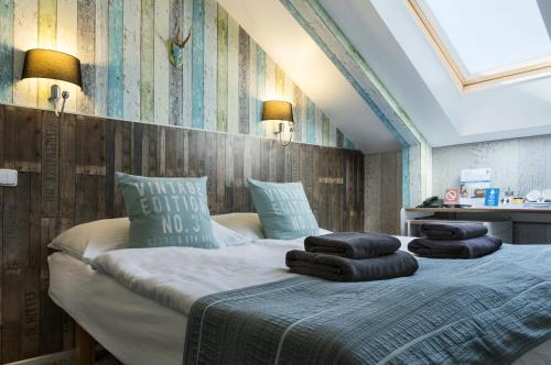 Фотография гостиницы Royal Court Hotel