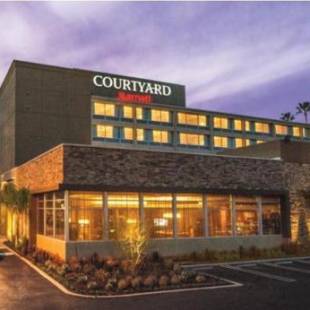 Фотографии гостиницы
Courtyard by Marriott Los Angeles Woodland Hills