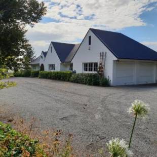 Фотографии мини отеля
Whiteacres