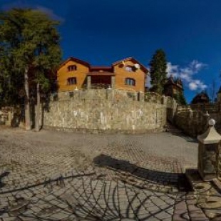 Фотография гостевого дома Швейцарский двор