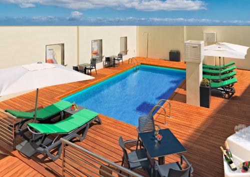 Фотография гостиницы Occidental Santa Cruz Contemporáneo