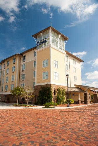 Фотография гостиницы Hotel Indigo Jacksonville-Deerwood Park, an IHG Hotel