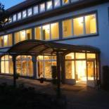 Фотография гостиницы Dein Gutshof Hotel & Ferienwohnungen