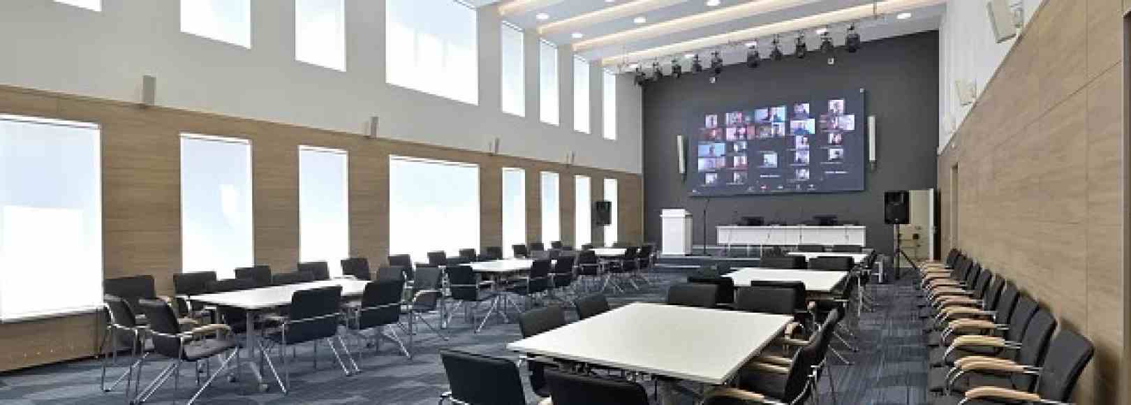 Фотография конференц-зала Конгресс-центр Ермак