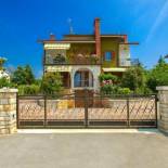 Фотография гостевого дома Apartment Complex Silvana