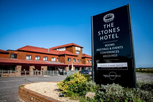 Фотографии гостиницы 
            The Stones Hotel