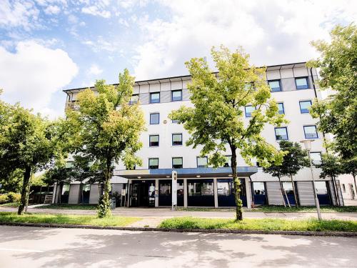 Фотография гостиницы B&B Hotel München-Garching
