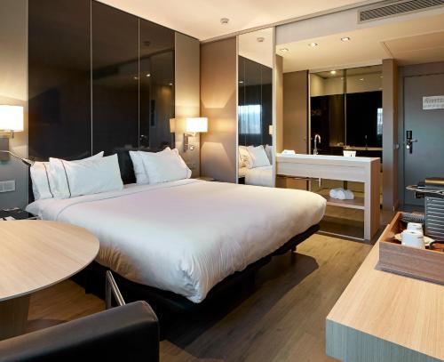 Фотография гостиницы AC Hotel Sants by Marriott