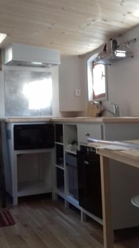 Фотография мини отеля studio sur péniche La Tortue