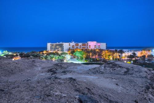 Фотография гостиницы Crowne Plaza Duqm, an IHG Hotel