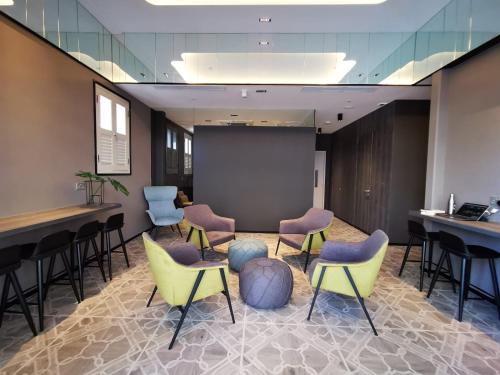 Фотография гостиницы ST Signature Jalan Besar [5 Hours, 5PM-10PM] (SG Clean, Staycation Approved)