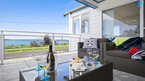 Фотография гостевого дома Bay Views - panoramic Jervis Bay views