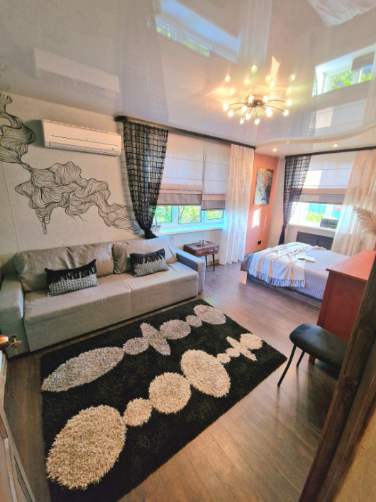 Фотографии квартиры 
            Квартира уютная двушка в двух минут от ЖД вокзала