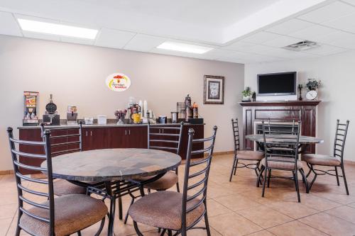 Фотография мотеля Super 8 by Wyndham Rainsville