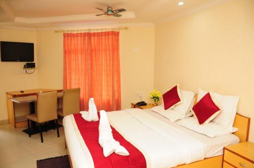 Фотография гостиницы KSTDC Hotel Mayura Nisarga Pearl Valley