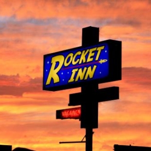 Фотография гостиницы Rocket Inn