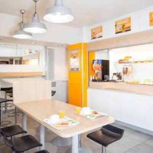 Фотографии гостиницы 
            hotelF1 Toulouse Ramonville