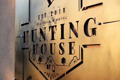Фотографии гостиницы 
            Hunting House