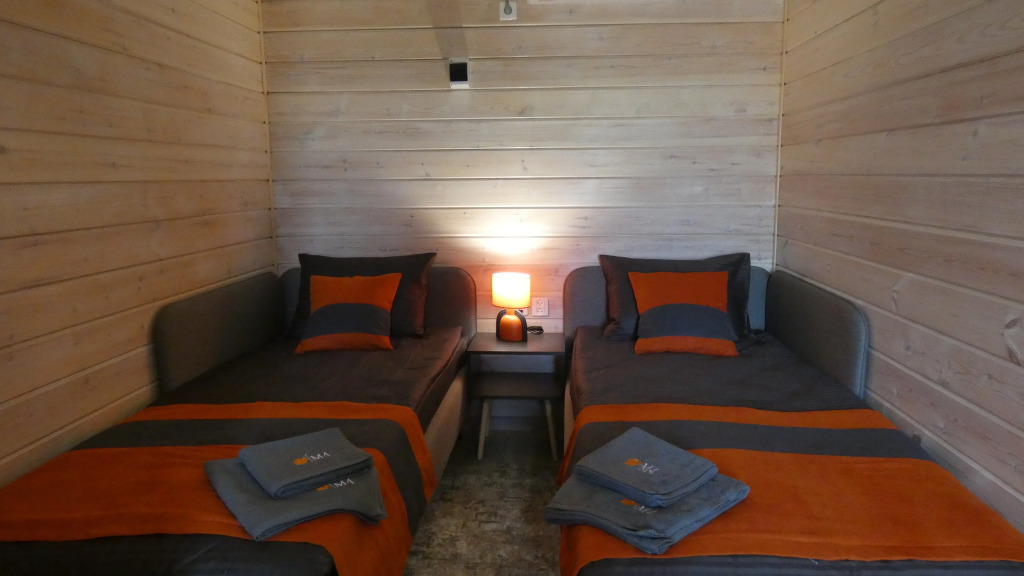 Фотография Коттеджа Частный Дом 6 с Отдельными Кроватями