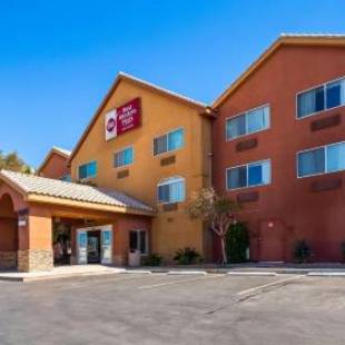 Фотографии гостиницы 
            Best Western Plus North Las Vegas Inn & Suites