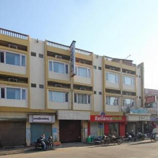 Фотография гостиницы Samrat Hotel