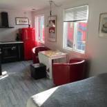 Фотография мини отеля Cozee Central Apartments