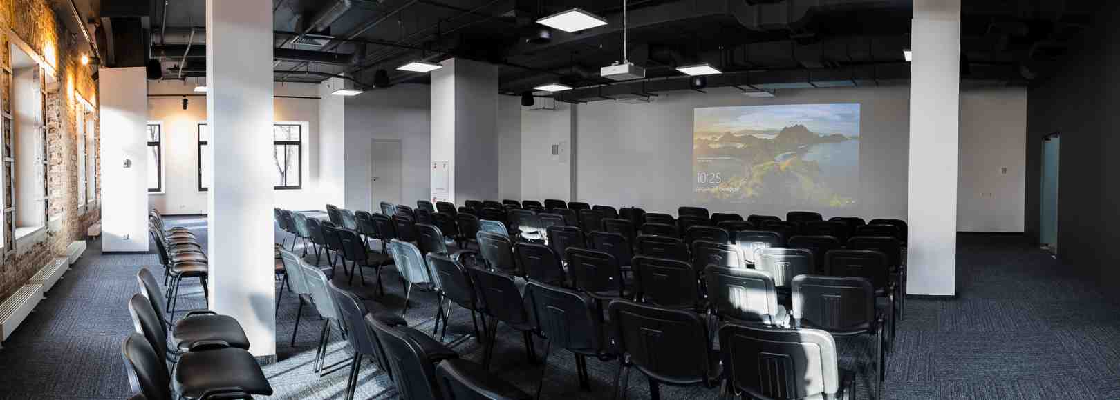 Фотография конференц-зала Европа ТиДЦ 