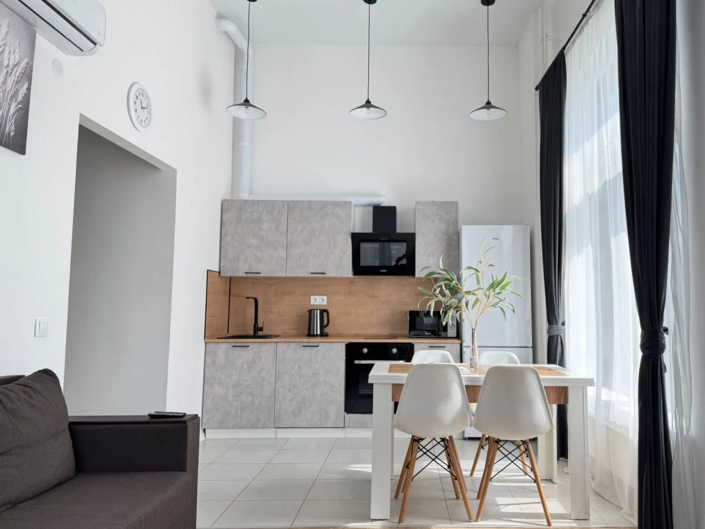 Фотография квартиры Квартира Двухкомнатная просторная и уютная ArtApart