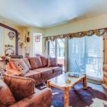 Фотография гостевого дома Forest Creek 22