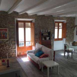 Фотографии гостевого дома
Tutu llar us turistic