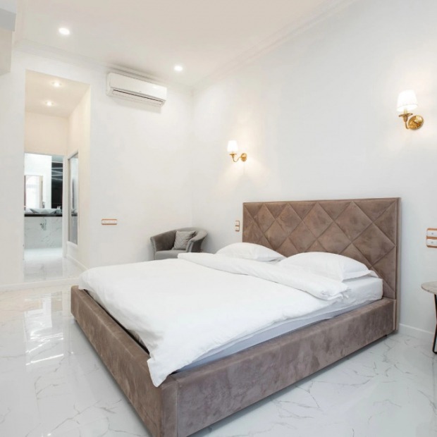 Фотографии квартиры 
            Апартаменты Люксовые апартаменты 2 спальни два санузла на Независимости 13