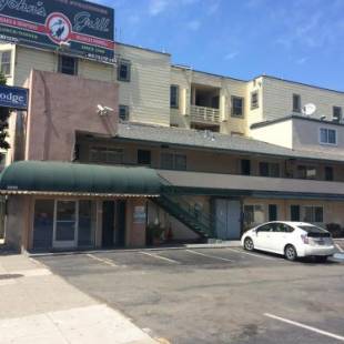 Фотографии мотеля
Travel Inn